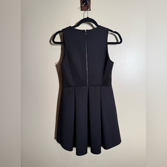 Sachin + Babi Black fit & flare mini Sequin hem Dress women’s 4 - Picture 8 of 8